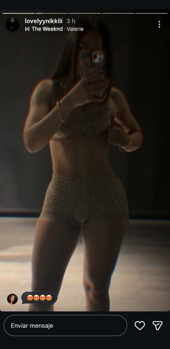 Full leaked Lovellyynikkii private onlyfans photo