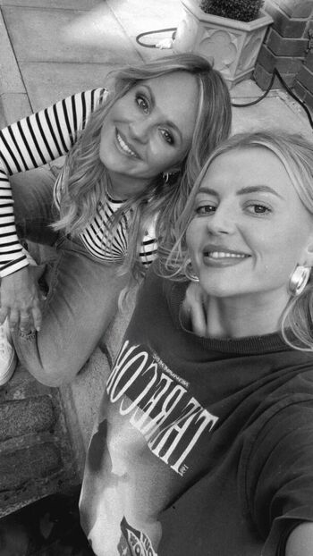 Full leaked Lucy fallon private onlyfans photo
