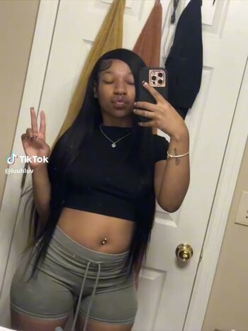 Full leaked Luuhluv private onlyfans photo