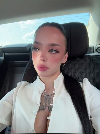 Full leaked Lyna com private onlyfans photo