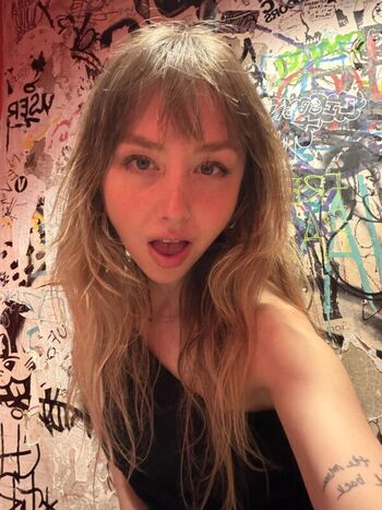 Full leaked Maddyvanburen private onlyfans photo