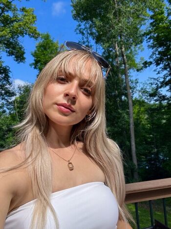 Full leaked Madilyn bailey private onlyfans photo