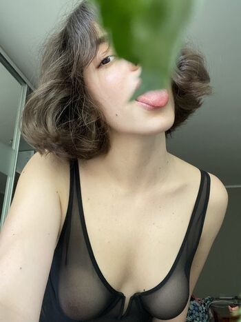 Full leaked Madmoon private onlyfans photo