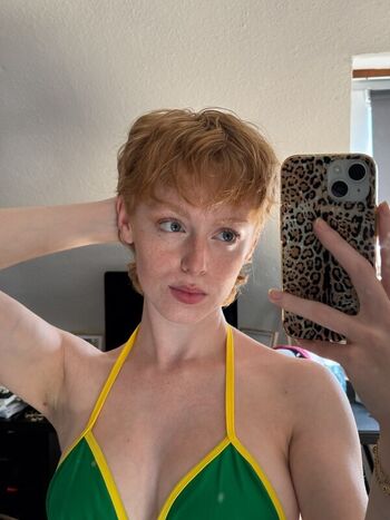 Full leaked Mai buzzcut private onlyfans photo