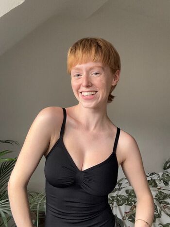Full leaked Mai buzzcut private onlyfans photo