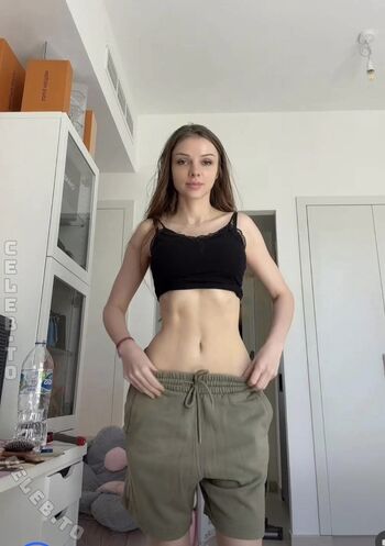 Full leaked Mamikoyoko private onlyfans photo