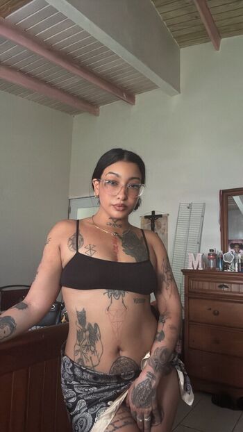 Full leaked Mandysinn private onlyfans photo