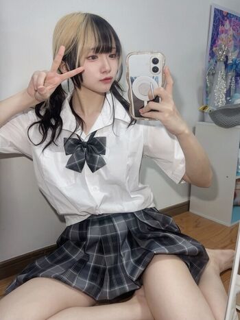Full leaked Manyo chill private onlyfans photo