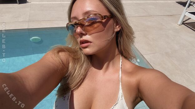Full leaked Mashabk private onlyfans photo