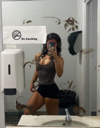 Full leaked Mcshnizzle private onlyfans photo