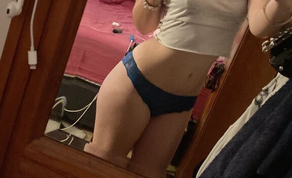 Full leaked Meilo mae private onlyfans photo