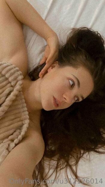 Full leaked Meridianaua private onlyfans photo