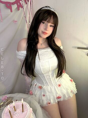 Full leaked Mina min private onlyfans photo
