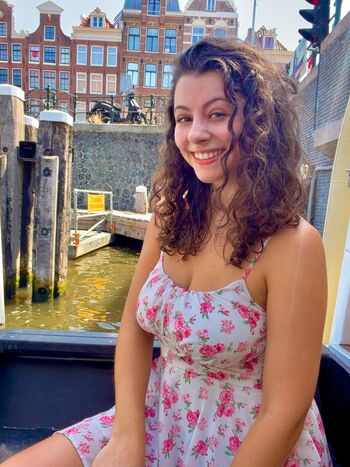 Full leaked Missteencrypto private onlyfans photo