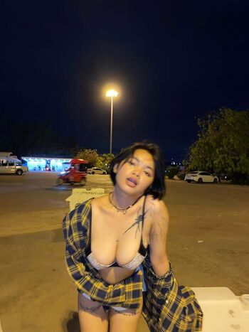 Full leaked Mncs mumi private onlyfans photo