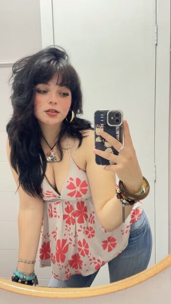 Full leaked Molodoya private onlyfans photo