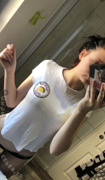 Full leaked Mrs emmax private onlyfans photo