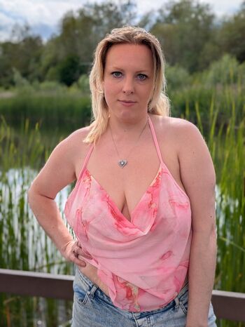 Full leaked Mrs simmons private onlyfans photo