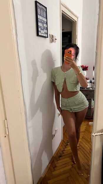 Full leaked Neli ca private onlyfans photo
