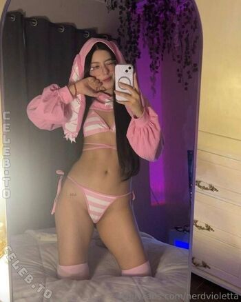 Full leaked Nerdvioletta private onlyfans photo