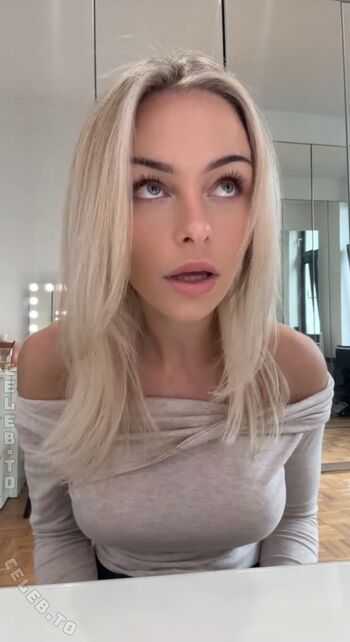 Full leaked Ninechenmaus private onlyfans photo