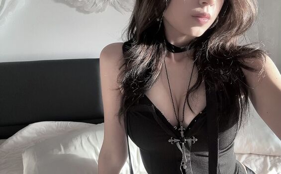 Full leaked Nininimartini private onlyfans photo