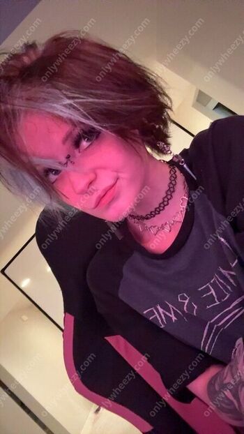 Full leaked Noteasybeinwheezy private onlyfans photo