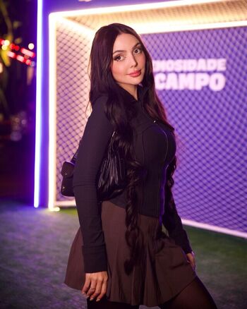 Full leaked Nyvi estephan private onlyfans photo