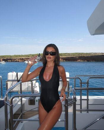Full leaked Olivia phillips private onlyfans photo
