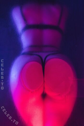 Full leaked Olyashaa page private onlyfans photo