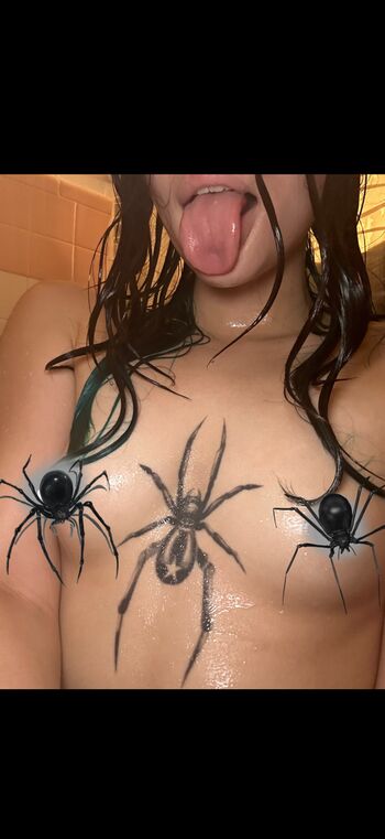 Full leaked Oohlastella private onlyfans photo