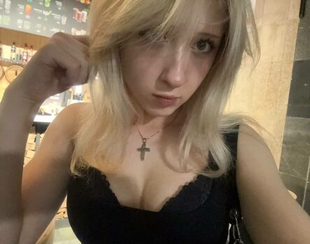 Full leaked Pelememe private onlyfans photo
