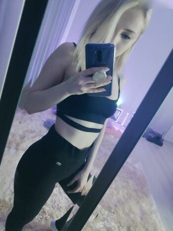 Full leaked Petitefeline private onlyfans photo