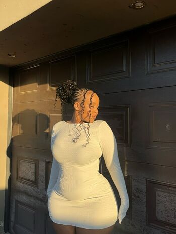 Full leaked Phobbicclwethu private onlyfans photo