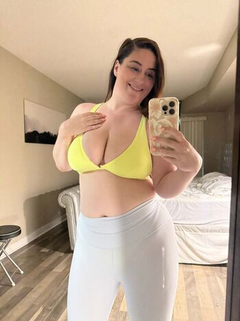 Full leaked Phoebe blossom private onlyfans photo