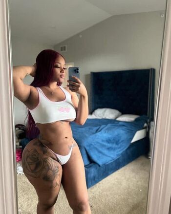 Full leaked Piccaboo private onlyfans photo