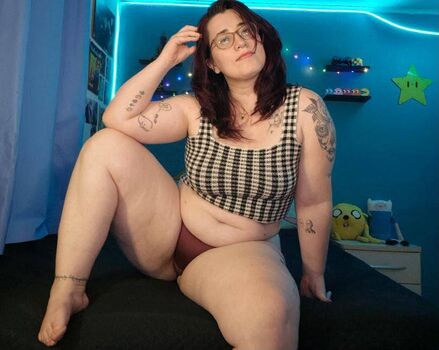 Full leaked Pink nerd private onlyfans photo