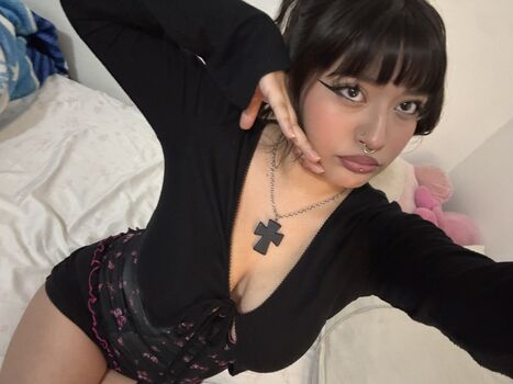 Full leaked Plsmeowtome private onlyfans photo