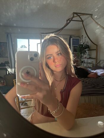 Full leaked Priscillabrigden private onlyfans photo