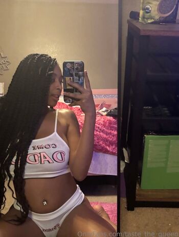 Full leaked Queen adams private onlyfans photo