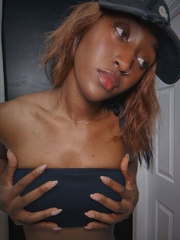 Full leaked Queen aminata private onlyfans photo