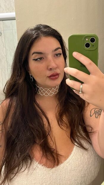 Full leaked Raquel private onlyfans photo
