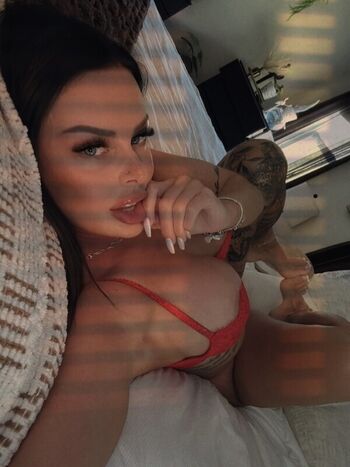 Full leaked Rayn ravyn private onlyfans photo