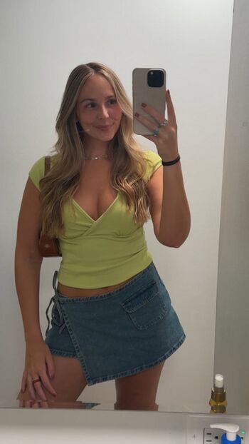 Full leaked Rebastar private onlyfans photo