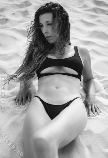 Full leaked Romina private onlyfans photo