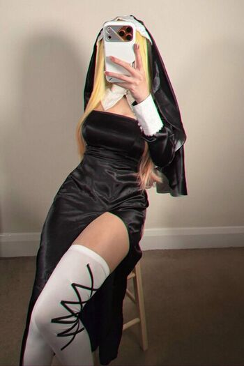 Full leaked Saiiren private onlyfans photo