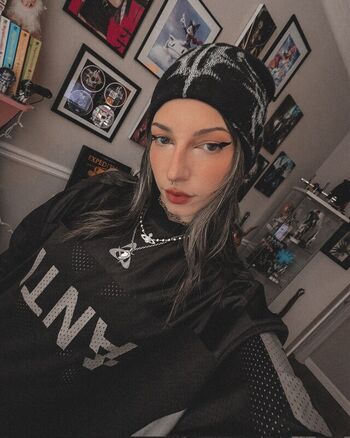 Full leaked Sailorbeeee private onlyfans photo