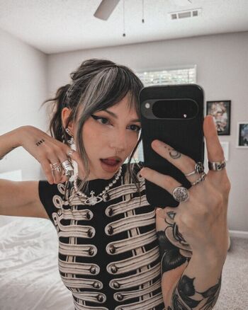 Full leaked Sailorbeeee private onlyfans photo