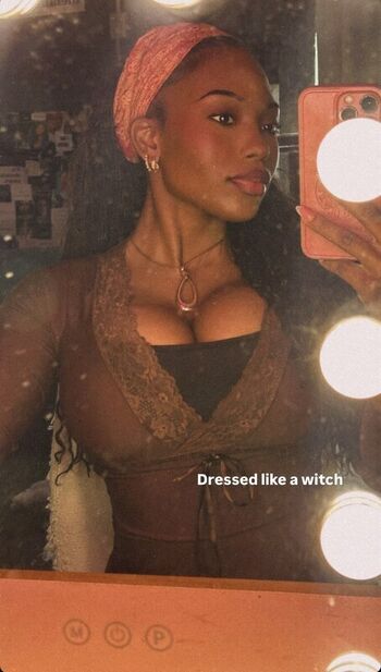 Samantha Marie