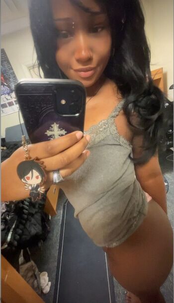 Full leaked Sanguislune private onlyfans photo